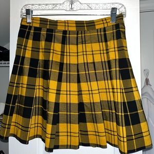 Skater skirt. Size M. Perfect condition